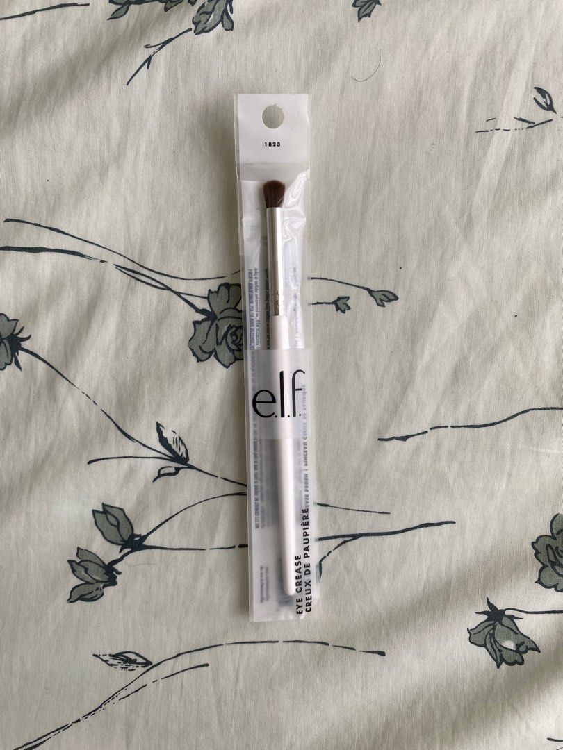 New Elf Eye Crease Brush (Category: Makeup) located in Binan City. Submitted by _0000 (Listing ID 1251145781, Image 1). Description: Brand new fro aus.