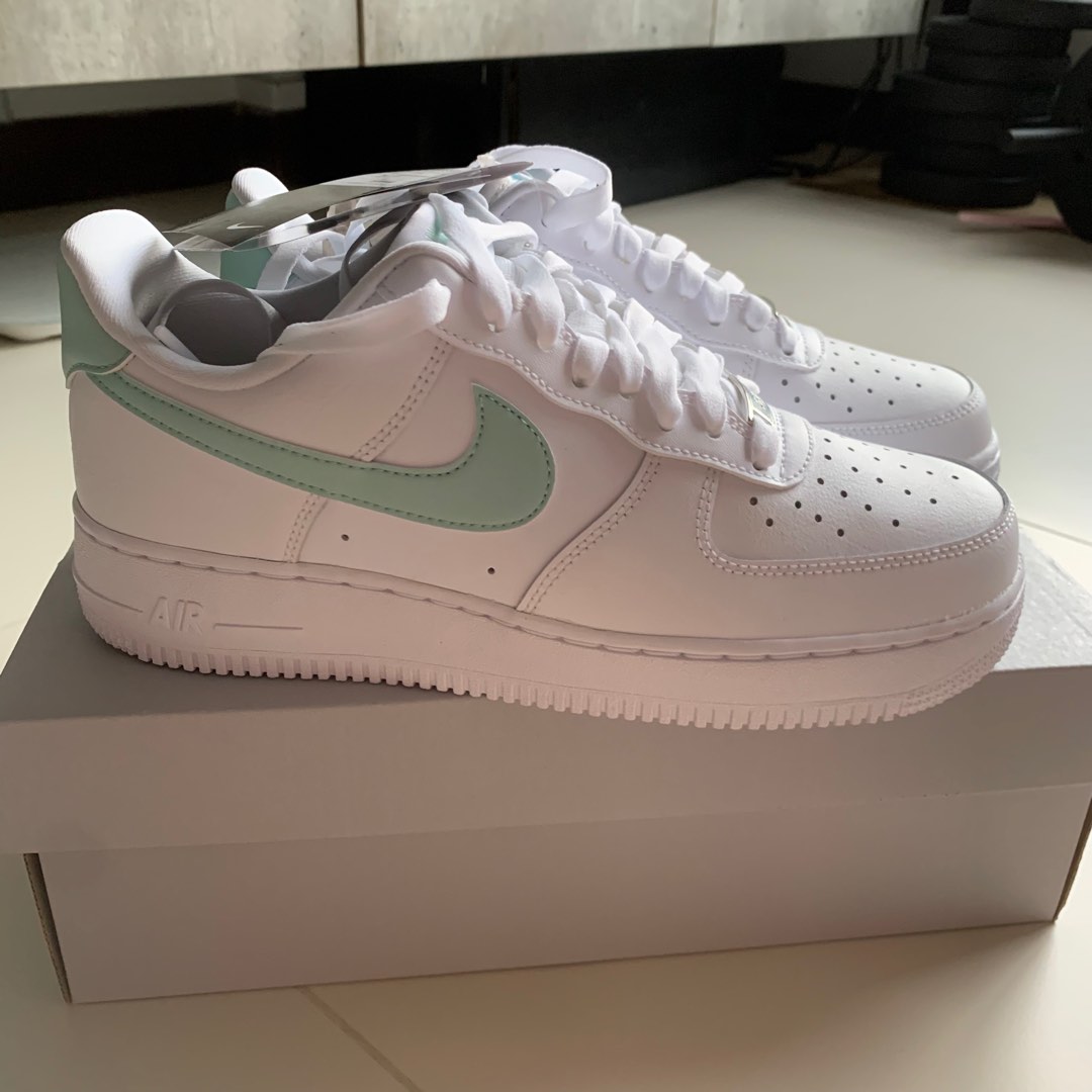 Air force 1 with green tick new arrivals