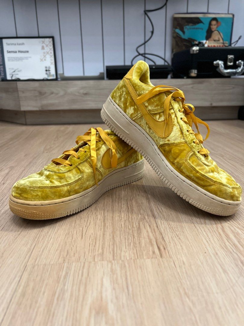 Nike Air Force Velvet Kuning Fesyen Wanita Sepatu di Carousell
