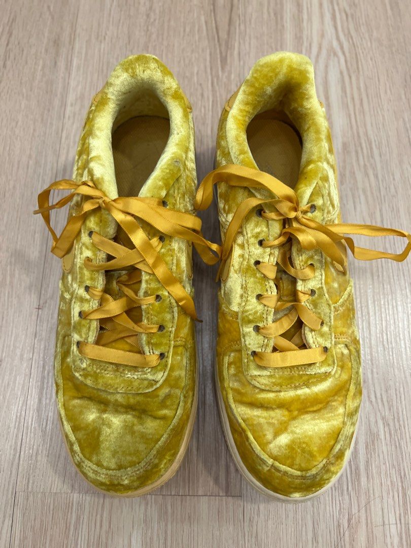 Yellow velvet forces 2025