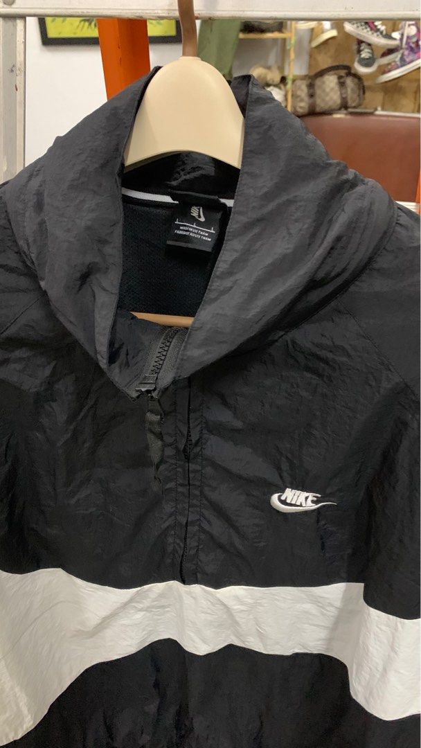 Nike anorak sales jacket big swoosh