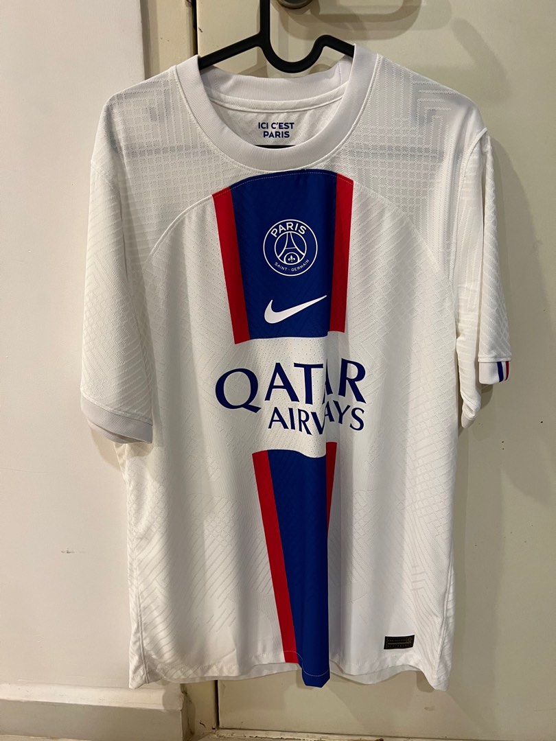 Nike PSG soccer jersey black size L, Men's Fashion, Activewear on Carousell