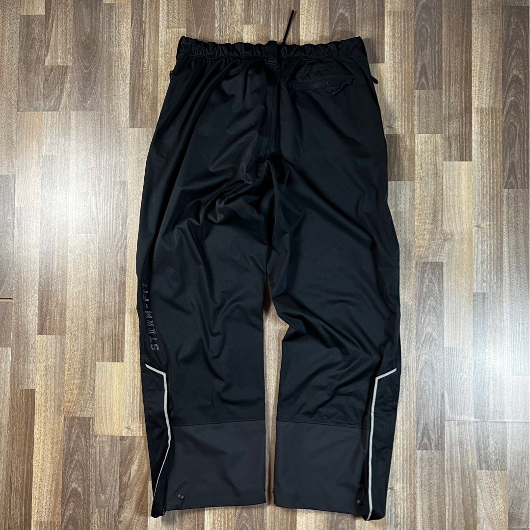 Nike storm fit pants Men s Fashion Bottoms Joggers on Carousell