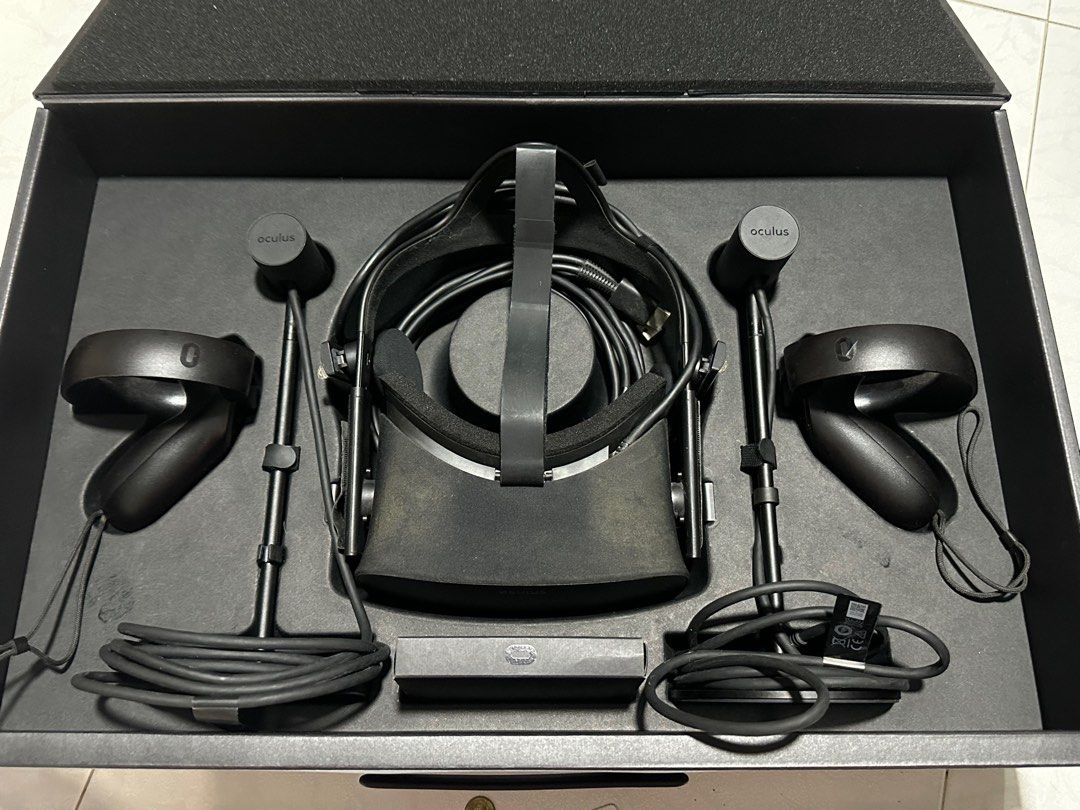 Oculus rift cv1 controllers shop