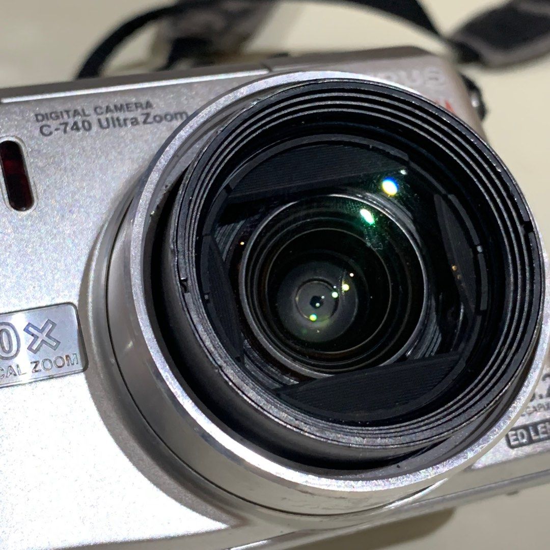 OLYMPUS CAMEDIA C740 Ultra Zoom Digital Camera, Photography, Cameras