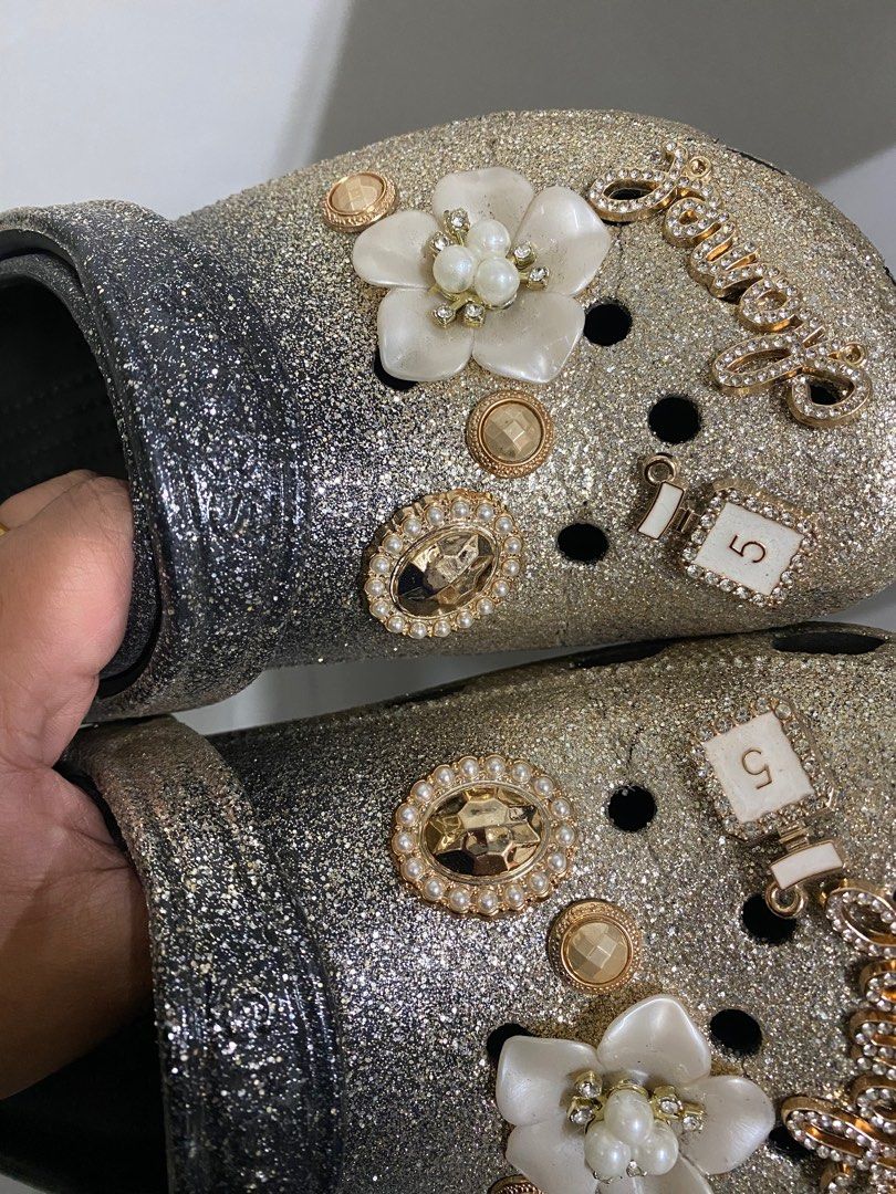 Glitter jibbitz deals