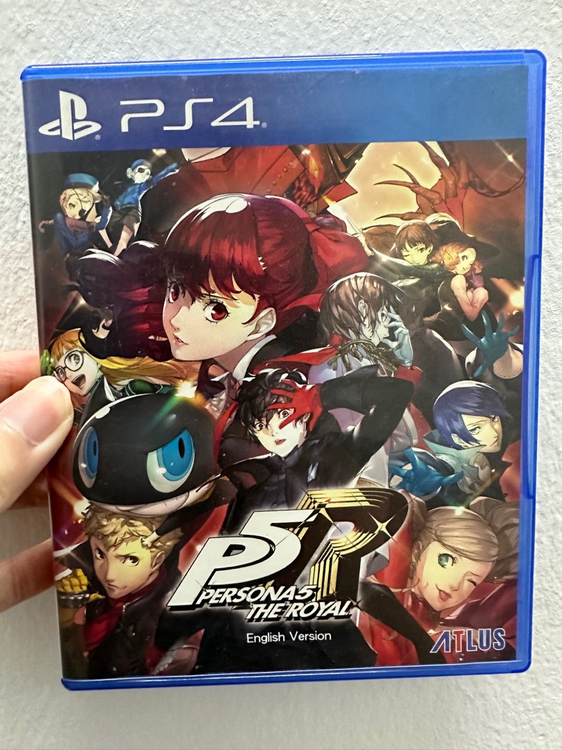 PS4 Persona 5 Royal Used like anew condition