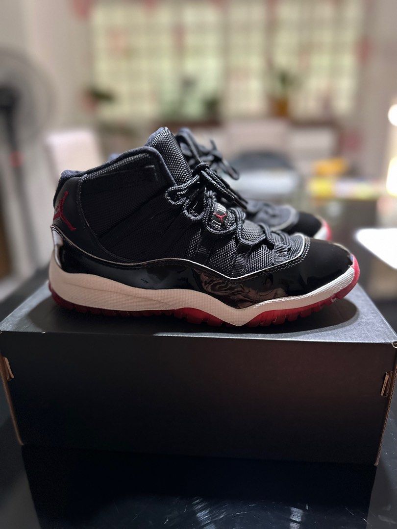 Jordan xi cheap size 7