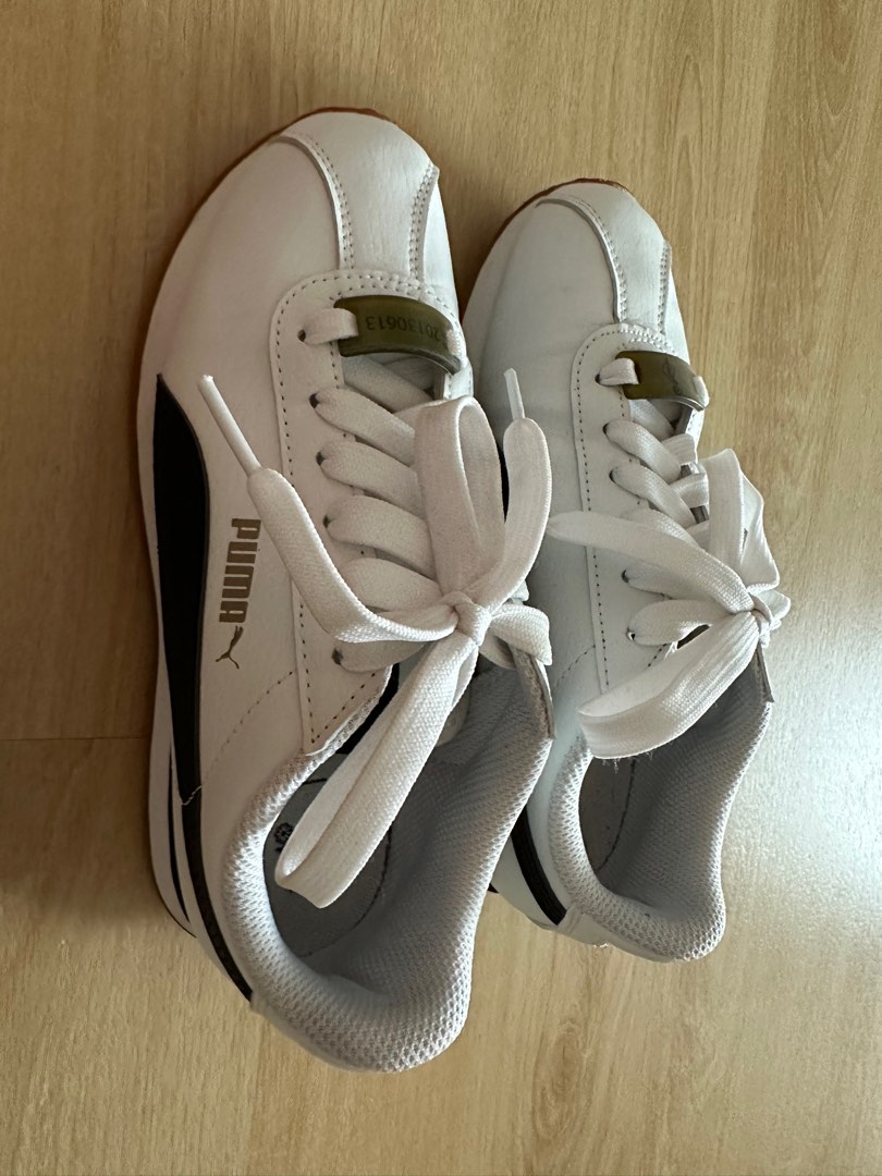 Puma sale shoes silver