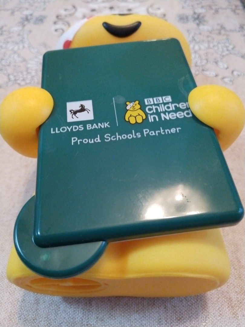 Rare Vintage Lloyds Bank Money Box, Hobbies & Toys, Collectibles