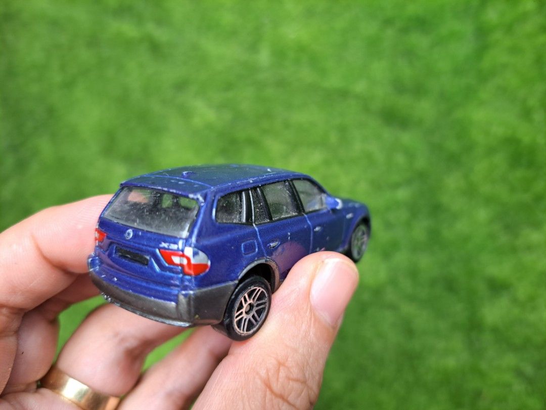 Realtoy diecast cars clearance