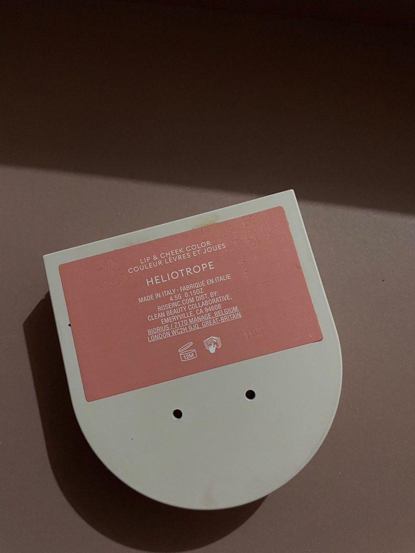 Rose inc (Category: Makeup) located in Navotas City. Submitted by Decluttering23 (Listing ID 1251177487, Image 3). Description: Rose inc blush in heliotrope -no box -like new Mod: lalamove or ggx .