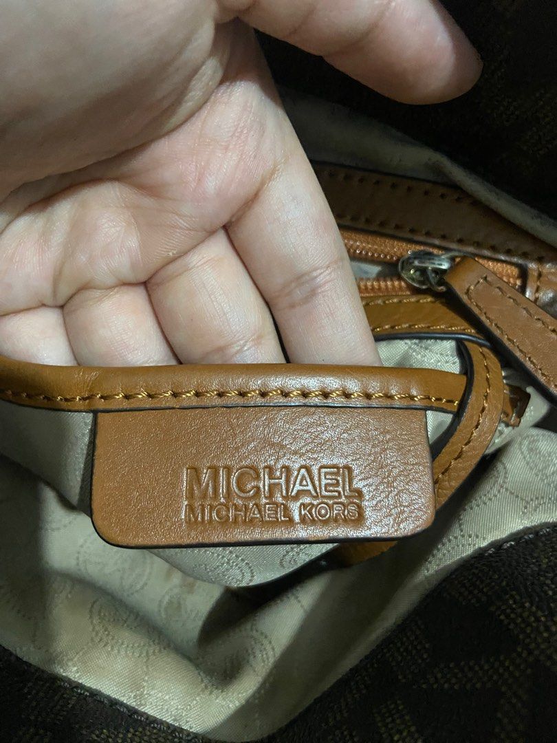 ORIGINAL MICHAEL KORS BAG Luxury Bags Wallets on Carousell