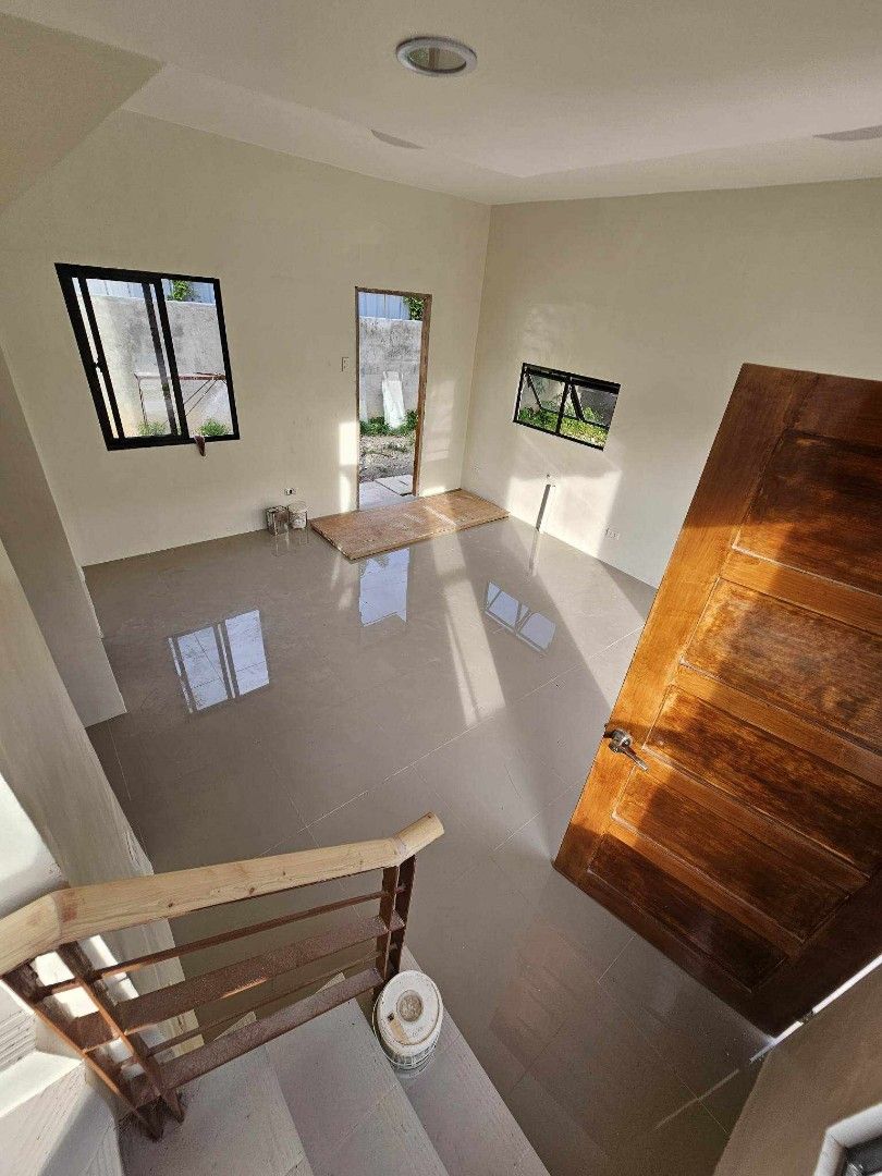 RUSH HOUSE AND LOT FOR ASSUME IN LINAO MINGLANILLA CEBU, Property, For