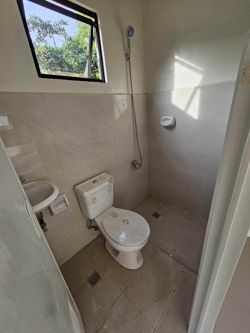 RUSH HOUSE AND LOT FOR ASSUME IN LINAO MINGLANILLA CEBU, Property, For