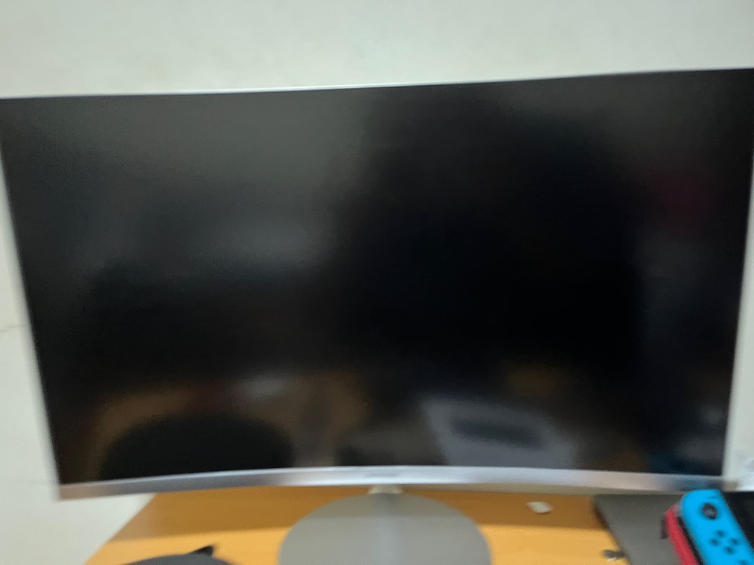 Samsung 27 inch monitor C27F591FDE, Computers & Tech, Parts ...