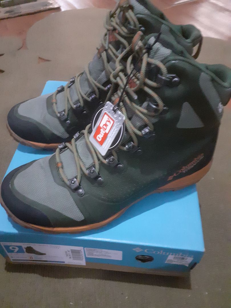 Turun harga Sepatu Columbia muraaaahhh baru sekali pakai