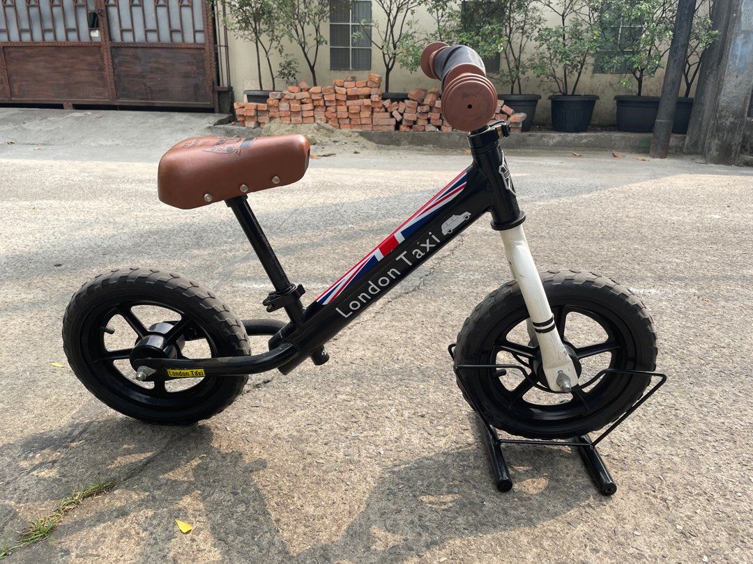 Balance bike sales london taxi bekas