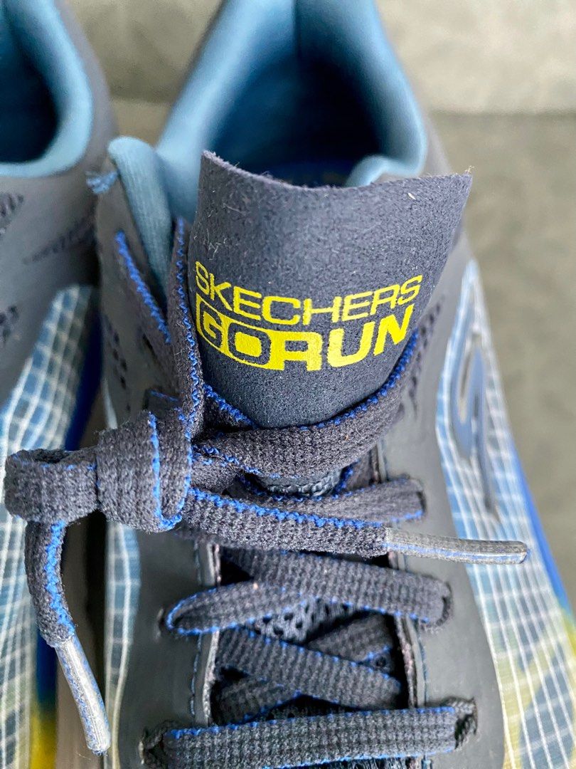 skechers max cushioning ultra go