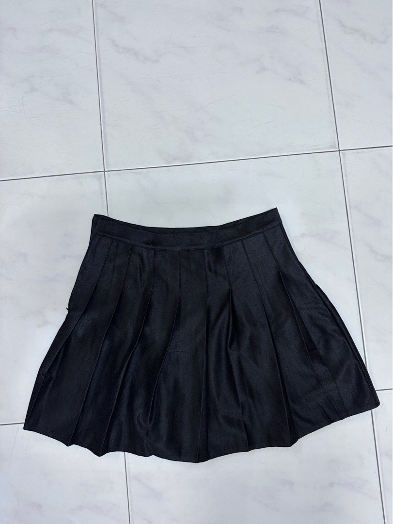 Skirts with inner pants Women s Fashion Bottoms Skirts on