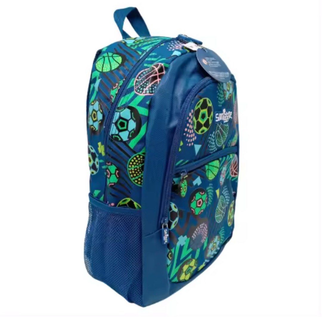 Smiggle Authentic Classic Backpack Drift for Boys Kids school Bag -Navy (Category: Backpacks) located in Marikina City. Submitted by unhoard_manila (Listing ID 1251128493, Image 3). Description: ur Drift Classic Backpack is the perfect staple backpack for school, sports, travel and more! It has 3 roomy zipped compartments to store a lunchbox, pencil case and tons more daily essentials, plus dual drink bottle sleeve, super comfy padded shoulder st