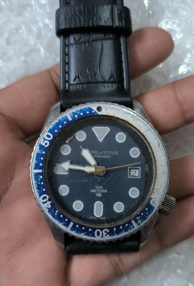 Montre-boucle De Clé Solvil Et Titus Genève - 17 Rubis - Lucite - Rare