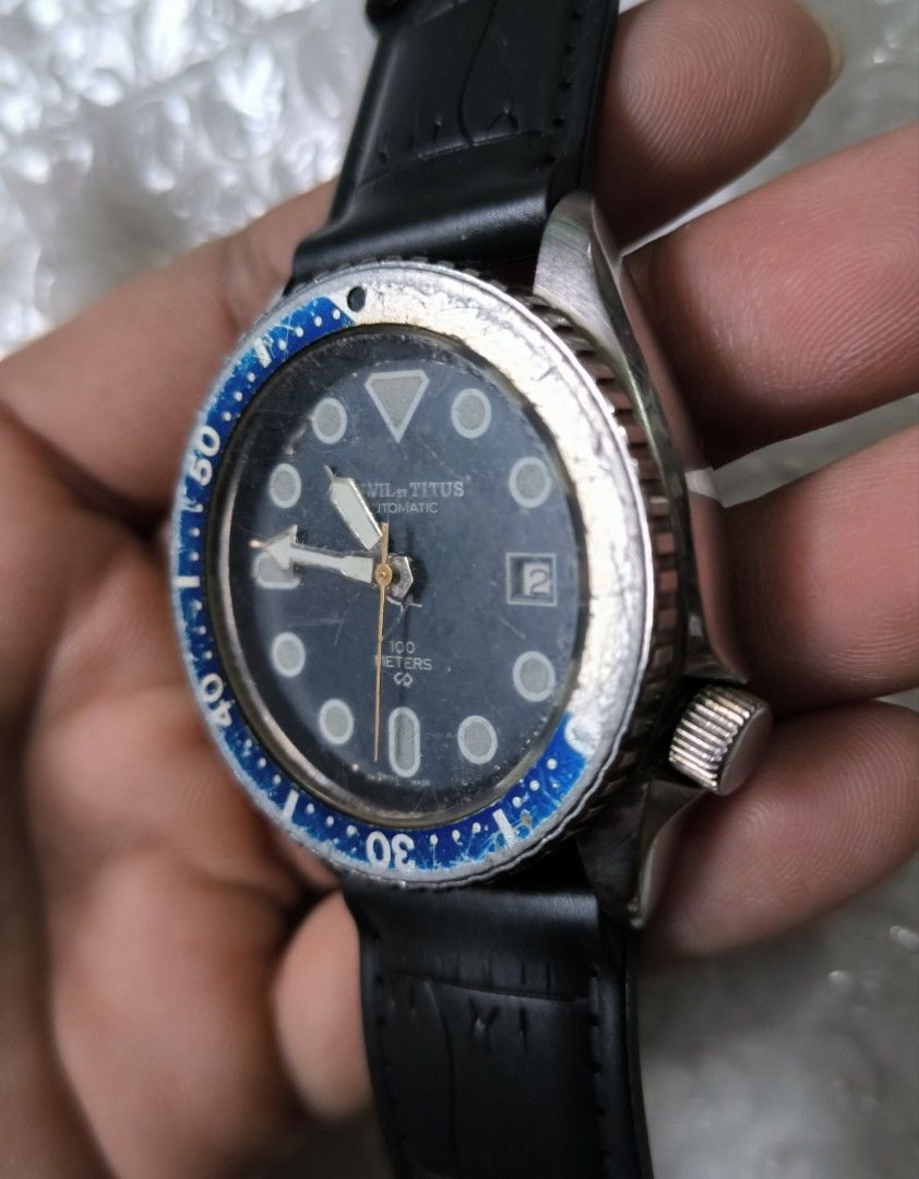 Montre-boucle De Clé Solvil Et Titus Genève - 17 Rubis - Lucite - Rare