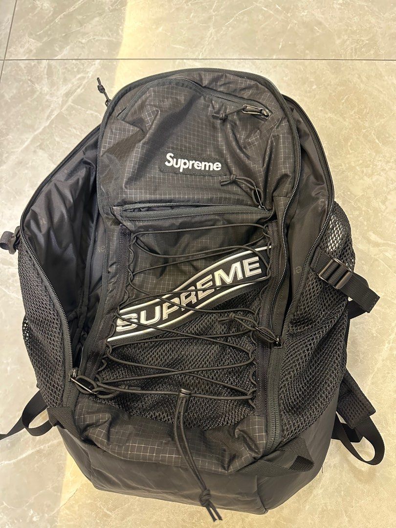 Supreme backpack FW23, 男裝, 袋, 背包- Carousell