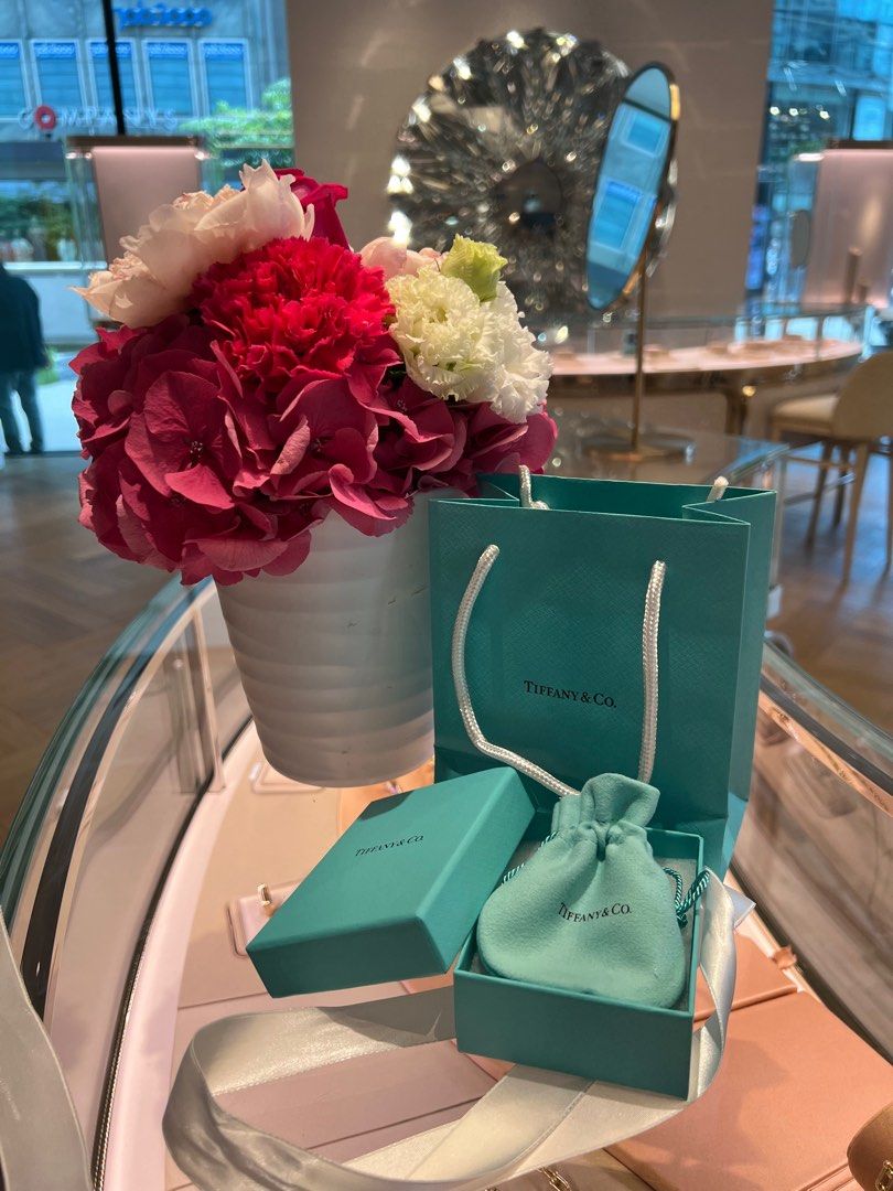 Tiffany small double heart clearance necklace
