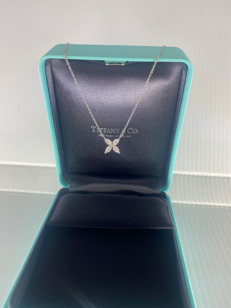 Tiffany and co taka sales