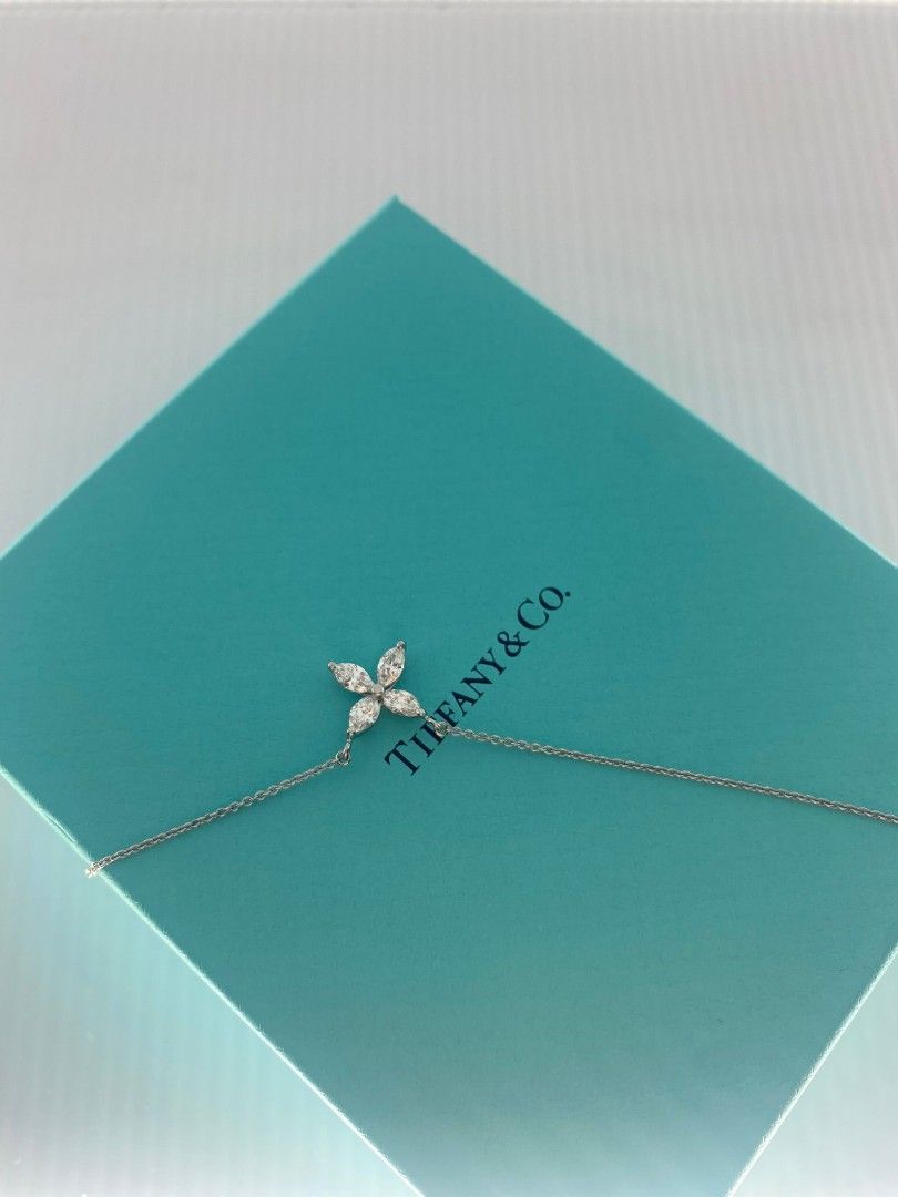 Tiffany and co Victoria diamond platinum necklace