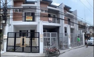 Townhouse for sale in las pinas