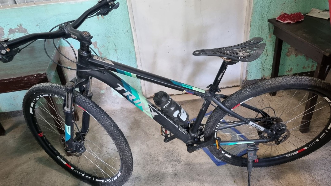 Trinx d700 quest 29er on sale