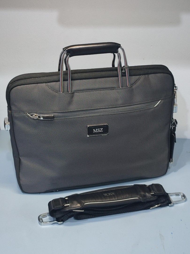 Tumi shop hamilton slim