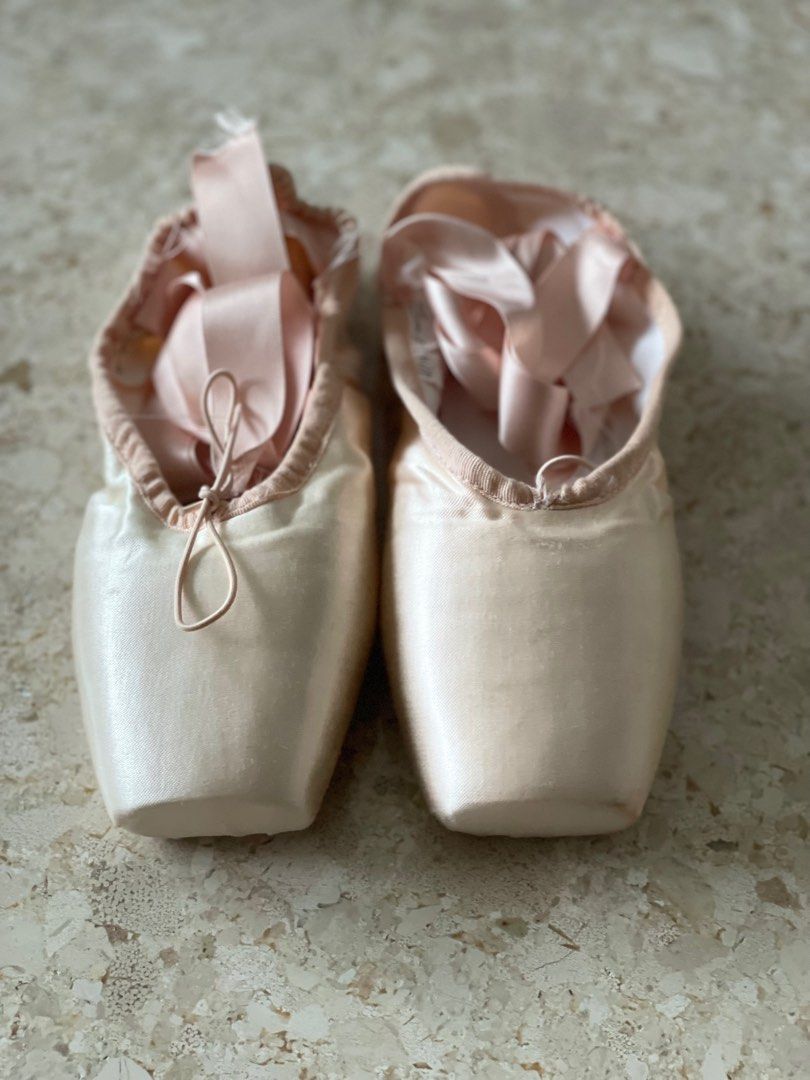 Vanassa new arrivals pointe shoes