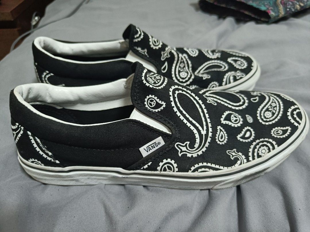 Vans slip on 10.5 hotsell
