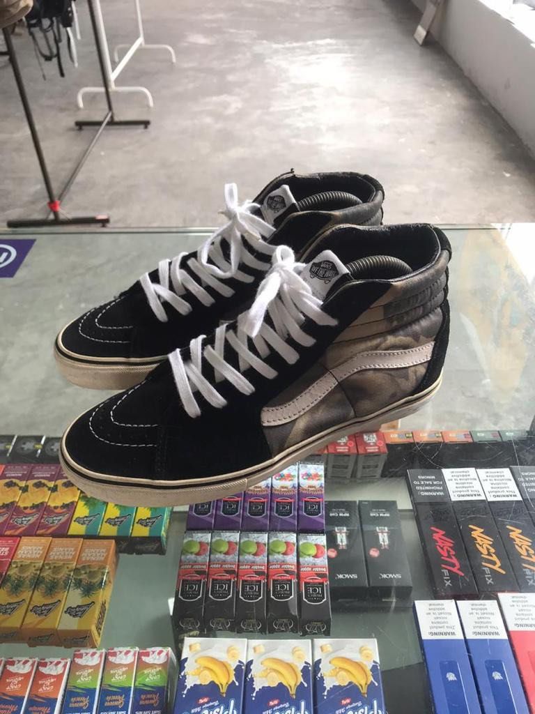 Vans supreme Bruce Lee Men s Fashion Footwear Sneakers on Carousell