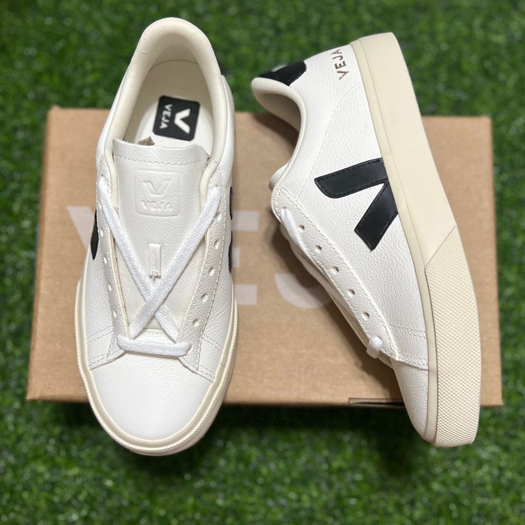 teva campo black and white