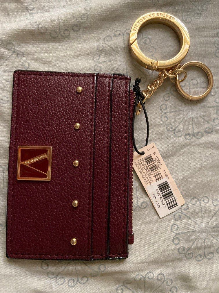 Victoria Secret Card Holder (Category: Purses & Pouches) located in Manila. Submitted by ljsaint (Listing ID 1251114007, Image 1). Description: Brand new. 1000 plus sf. 1390 orig price. .