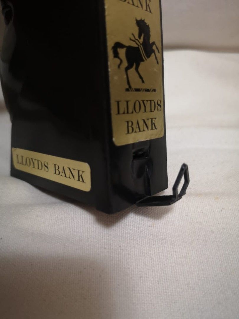 Vintage Lloyds Bank Black Horse Money Box, Hobbies & Toys, Collectibles