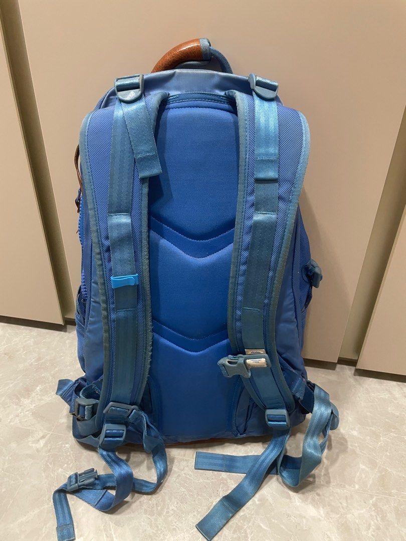 Visvim Backpack （分類：背包）位於 Hong Kong。 由 vagabondwk 提交（商品編號 1251133450，圖片 3）。簡介： Condition refer to photos Tags: Visvim / Supreme / A Bathing Ape / Stussy / Private White VC / Fred Perry / Ben Sherman / Tommy Hilfiger / Rocky Mountain / Patagonia / Jack Wills / Lacost / Human Made / Neighbourhood / Union Made / Vintage / Workwear / Army / Military / Classic / Ivy/ Retro / Reproduction。