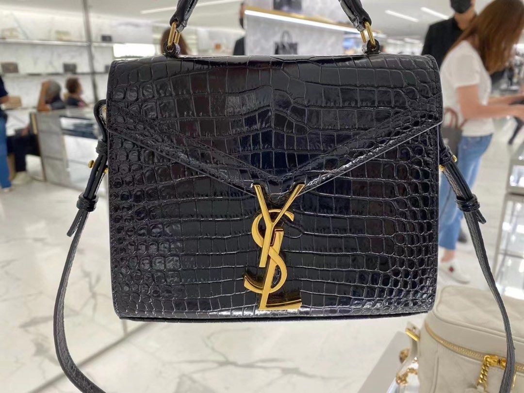 Cassandra yves sales saint laurent