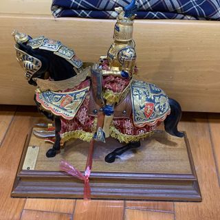 ✔️歐洲古董 西班牙戰馬 披金袍 西班牙當地購入 已絕版
