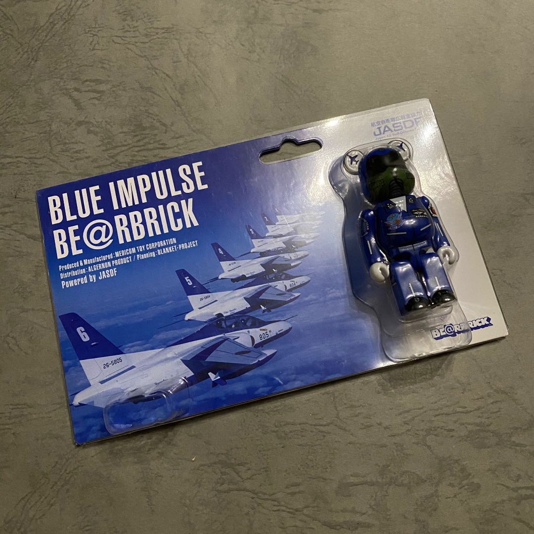 全新未開封Medicom Toy Be@rbrick Bearbrick 100% Blue Impulse 航空