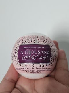 A thousand wishes bath fizzy/bath bomb bbw