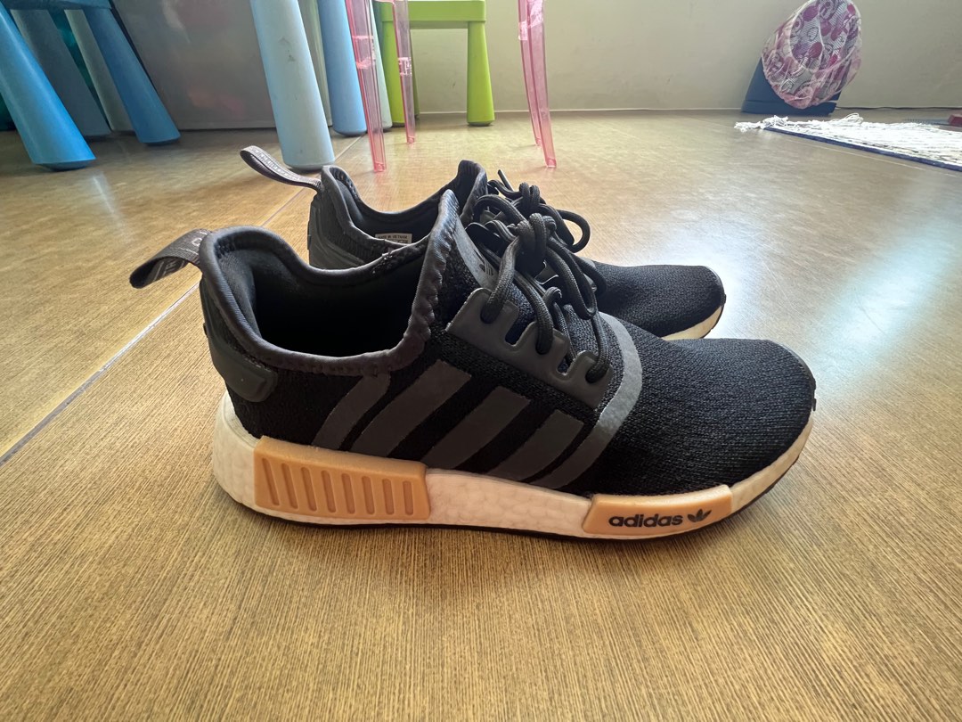 Nmd discount khaki womens