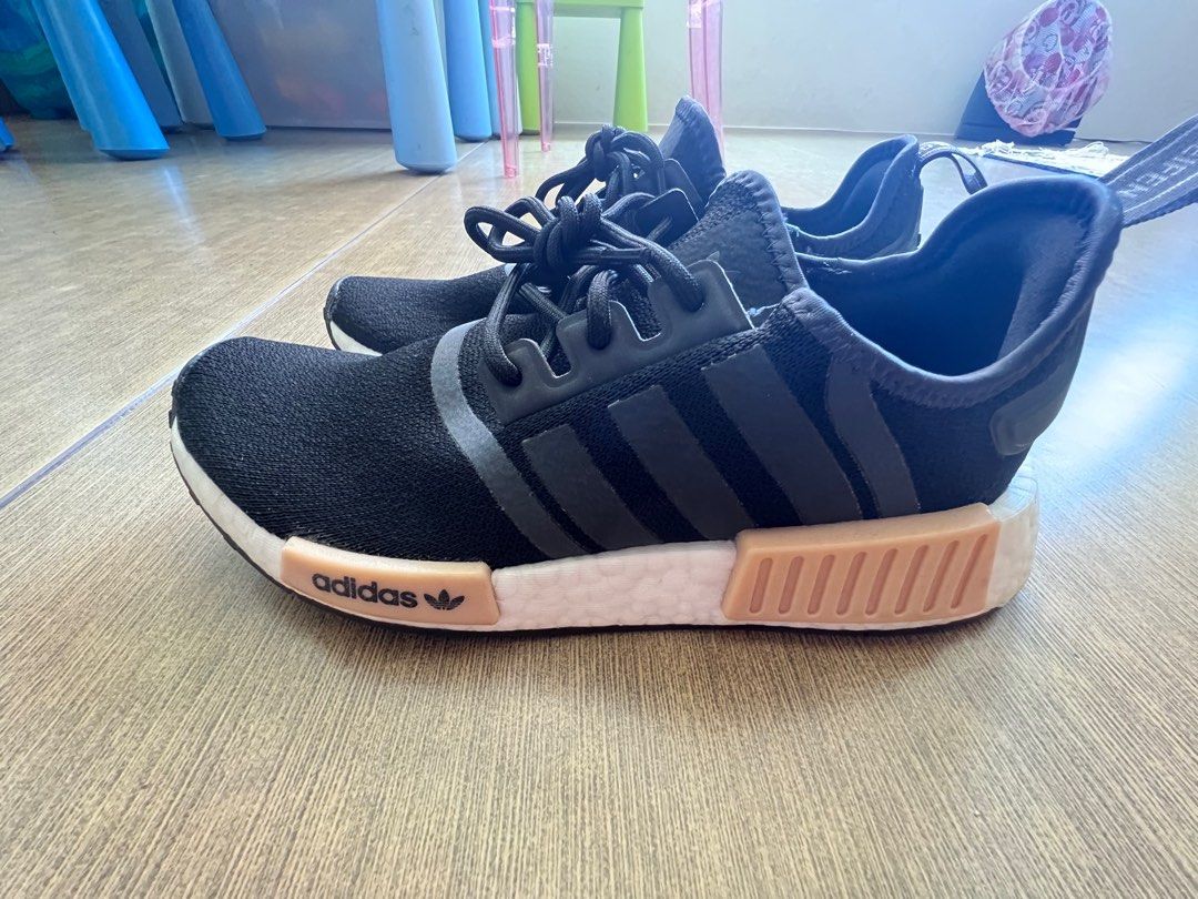 Adidas nmd sizing top