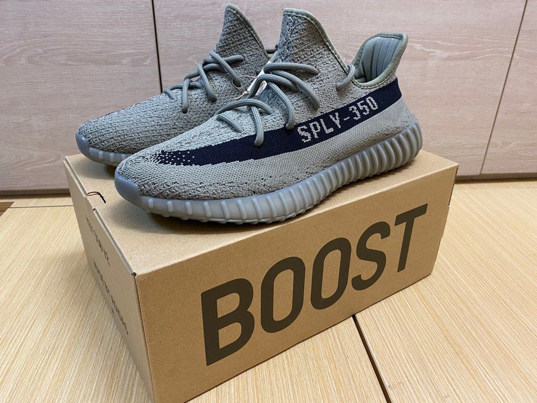 Adidas Yeezy Boost 350 V2 (US11/UK10.5), 男裝, 鞋, 波鞋- Carousell