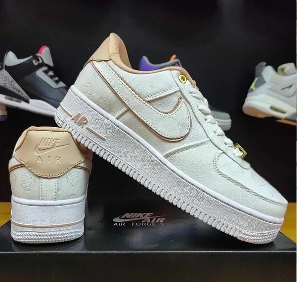 Nike air force 1 07 lux white gold 2025