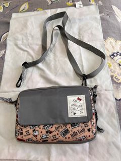 （分類：）位於 。 由 esme91 提交（商品編號 1251337840，圖片 1）。簡介： 。